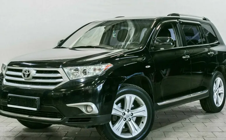 Toyota highlander