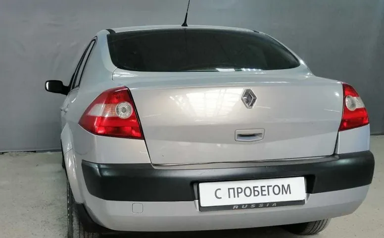 Renault MEGANE 1.6 MT (115 л.с.)