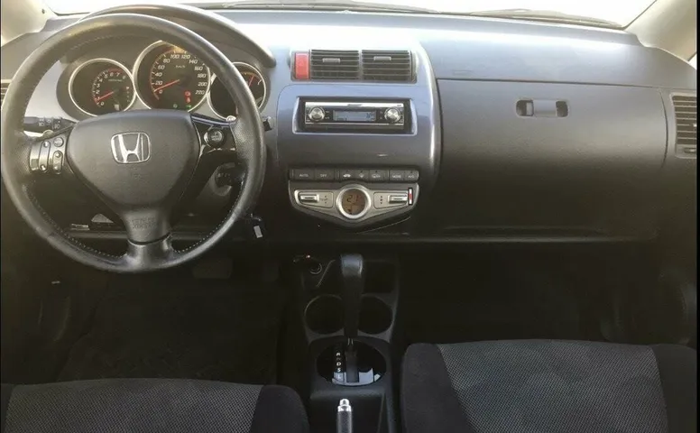 Honda Jazz I Рестайлинг