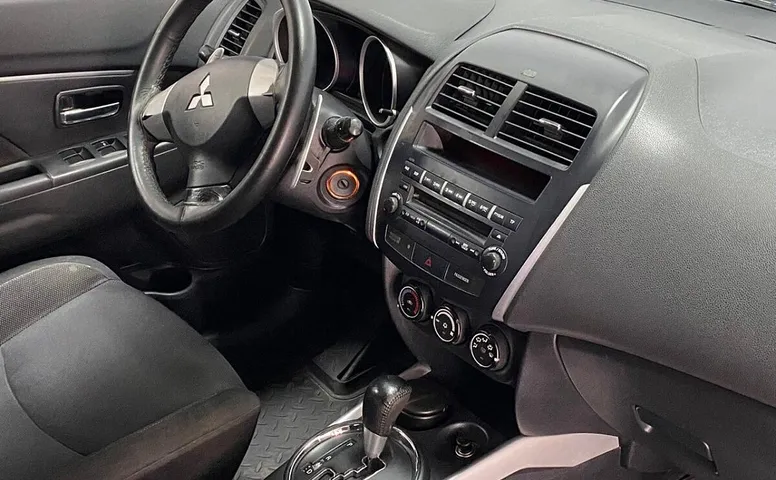 Mitsubishi ASX I