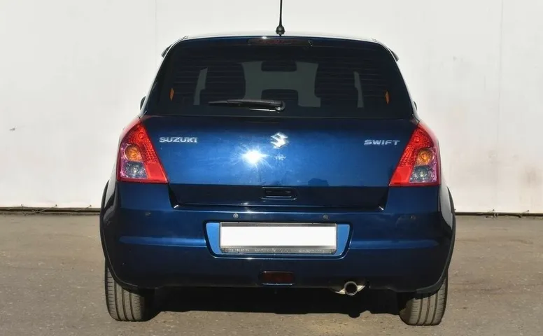 Suzuki Swift III