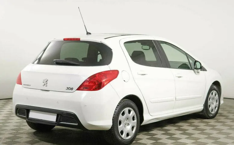 Peugeot 308 1.6 Автомат