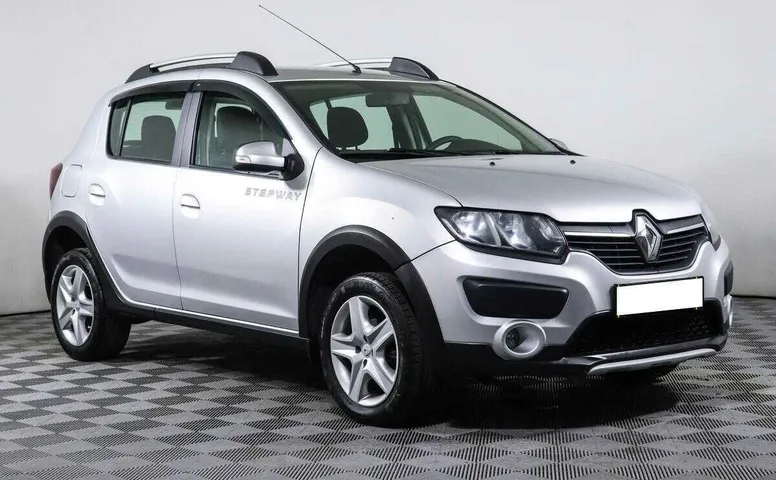 Renault sandero stepway мкпп 2017 с пробегом 50 000 км