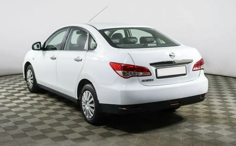 Nissan Almera III (G15)