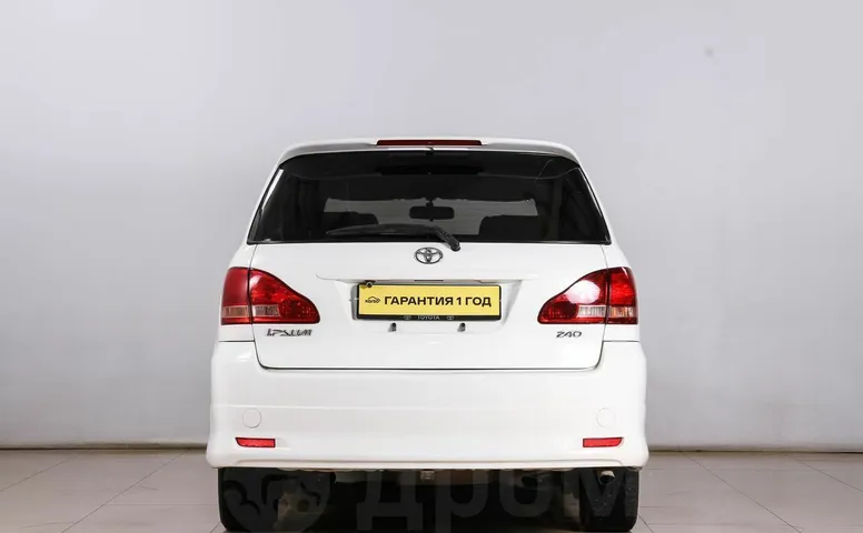 Toyota Ipsum, 2 поколение