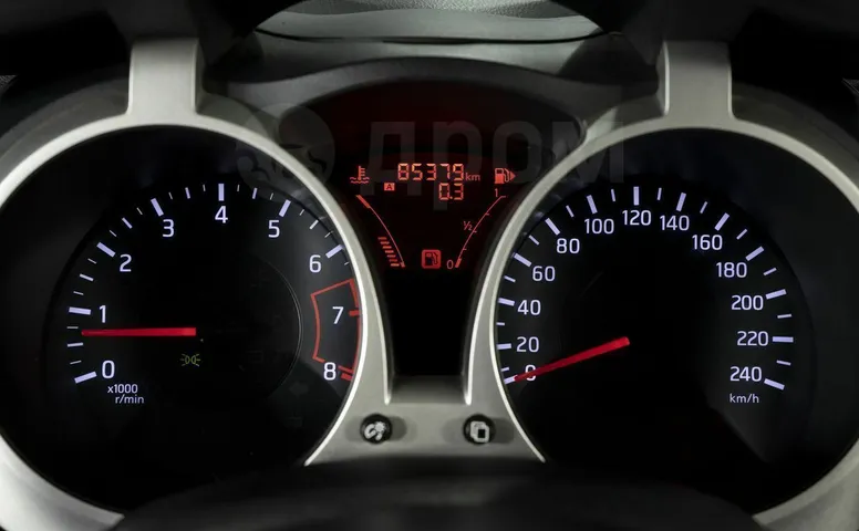 Nissan Juke, 1 поколение