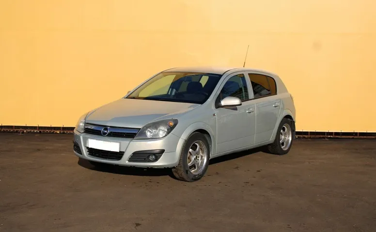 Opel ASTRA 1.8 MT (125 л.с.)