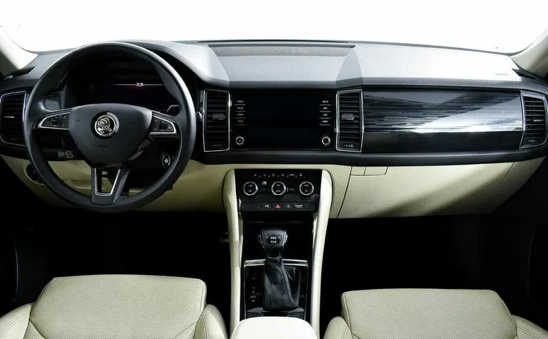 Skoda kodiaq робот 2017 с пробегом 55 390 км