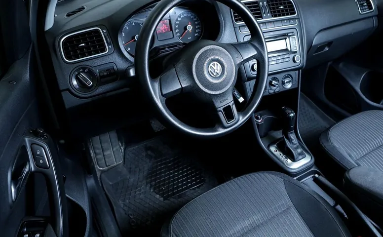 Volkswagen Polo V