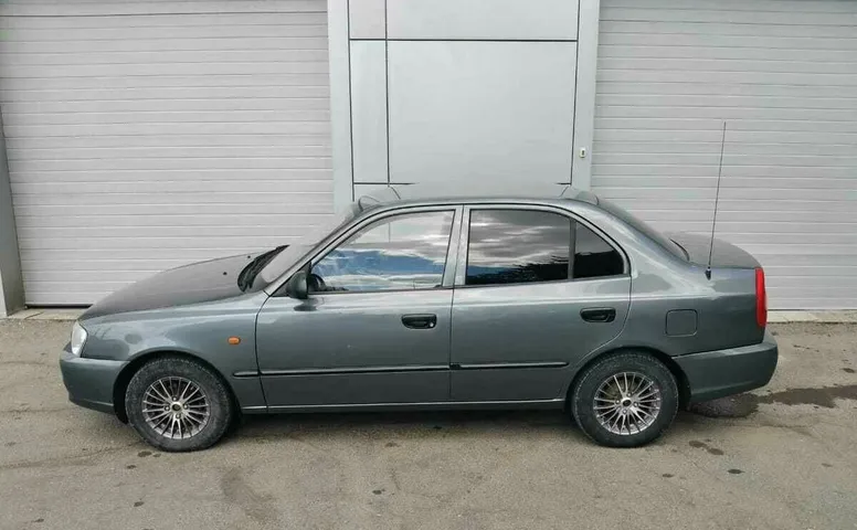 Hyundai ACCENT 1.5 MT (102 л.с.)
