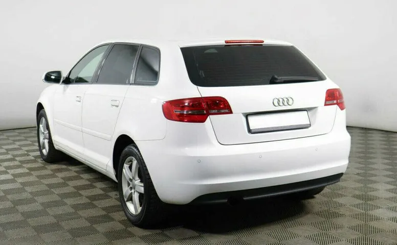 Audi A3 1.2 Робот