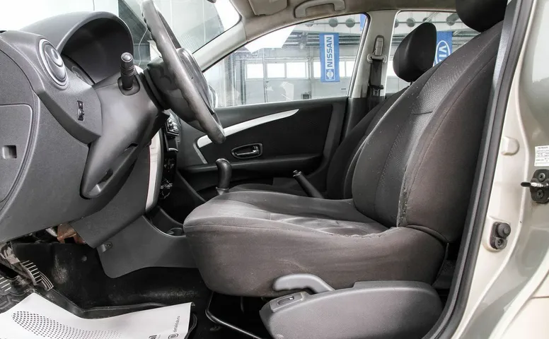 Nissan Almera, 3 поколение