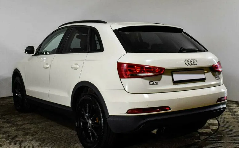 Audi Q3 2.0 Робот