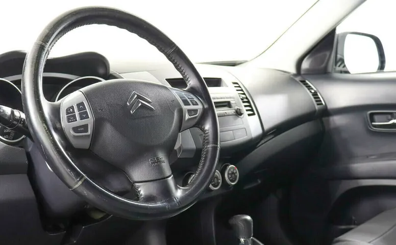 Citroen C-Crosser I