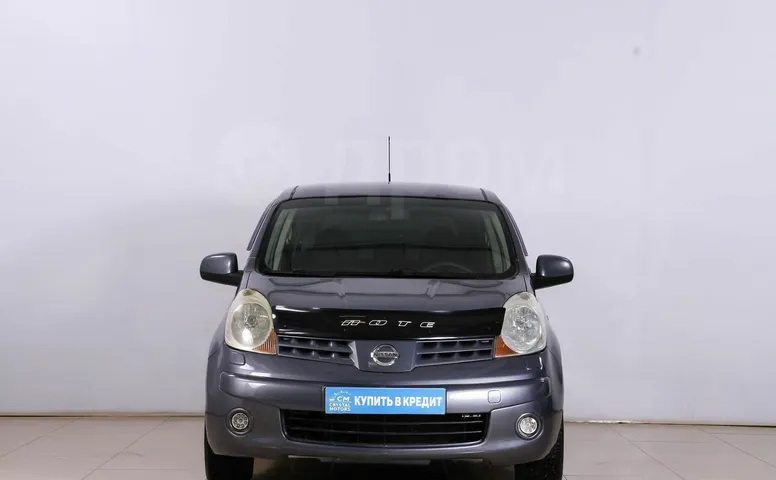Nissan Note, 1 поколение
