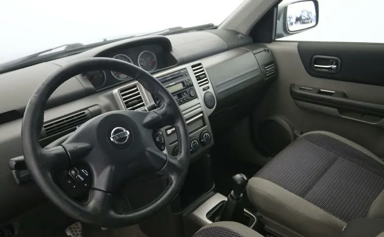 Nissan X-Trail I