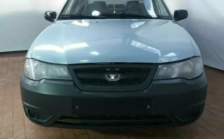 Daewoo NEXIA 1.5 MT (80 л.с.)