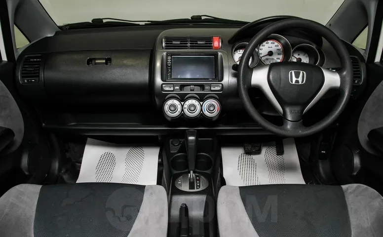 Honda Fit, 1 поколение, 2 рестайлинг