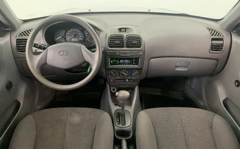 Hyundai ACCENT 1.5 AT (102 л.с.)