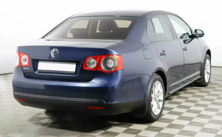 Volkswagen Jetta V