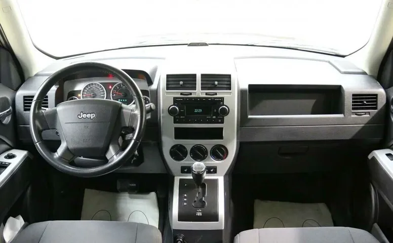 Jeep liberty (patriot)