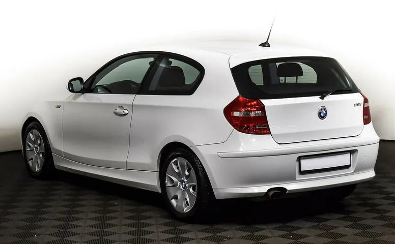 BMW 1 серии I (E81/E82/E87/E88) Рестайлинг