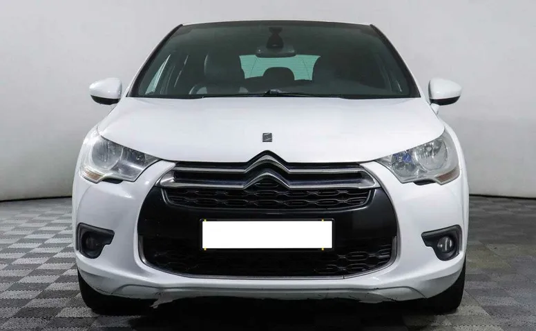 Citroen ds4 робот 2013 с пробегом 89 000 км