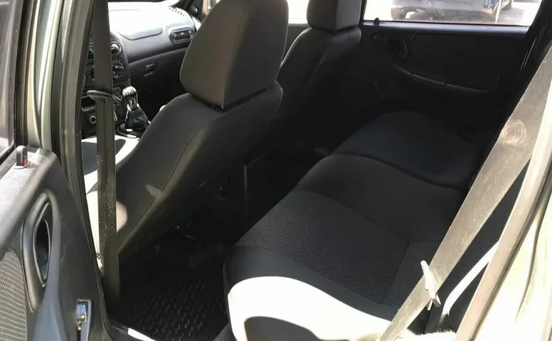 Chevrolet NIVA 1.7 MT (80 л.с.) 4WD