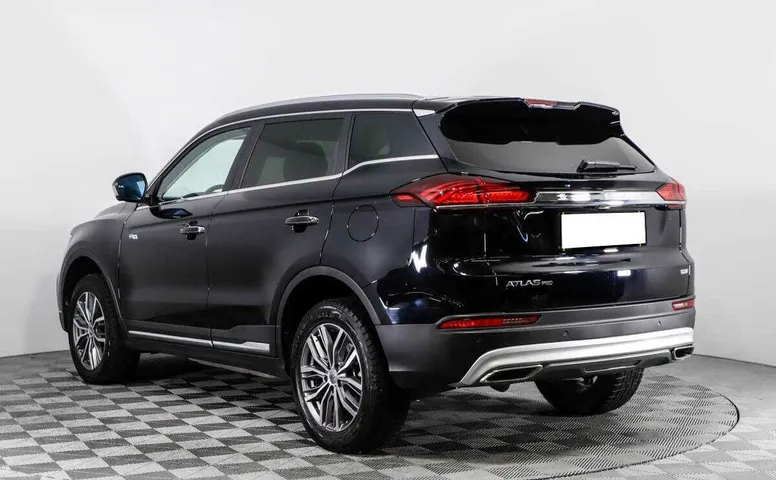 Geely atlas pro робот 2021 с пробегом 7 620 км