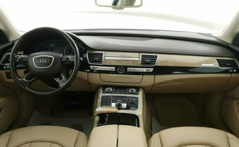 Audi A8 3.0 Автомат