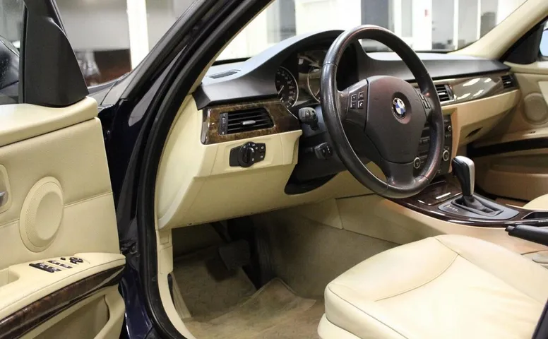BMW 3 серия, V (E90)