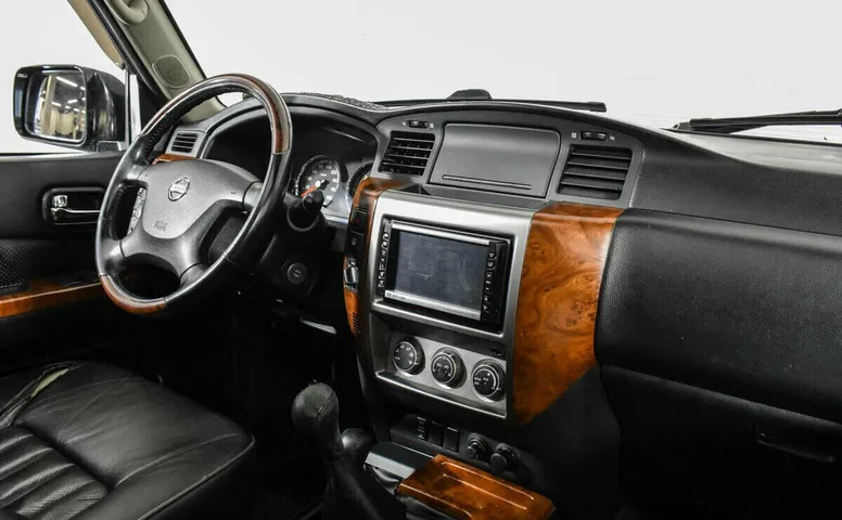 Nissan patrol