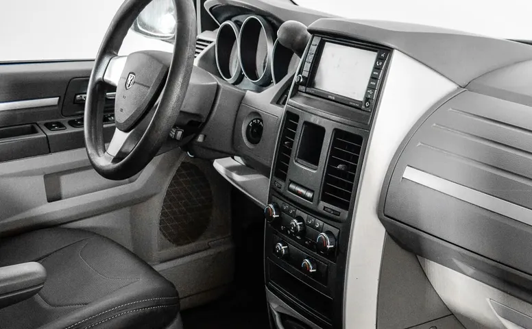 Dodge Caravan