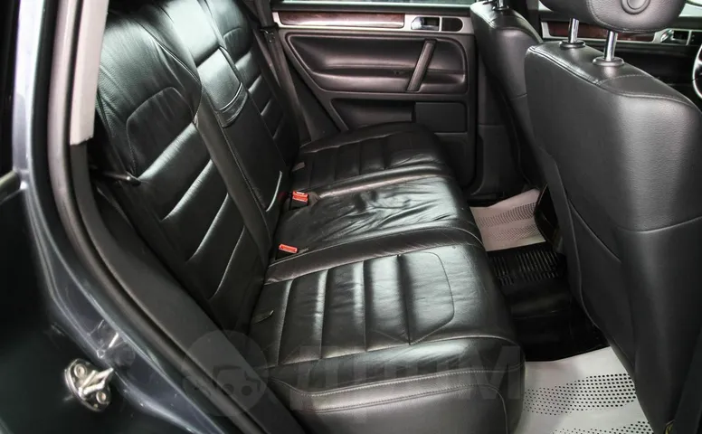Volkswagen Touareg, 1 поколение, рестайлинг