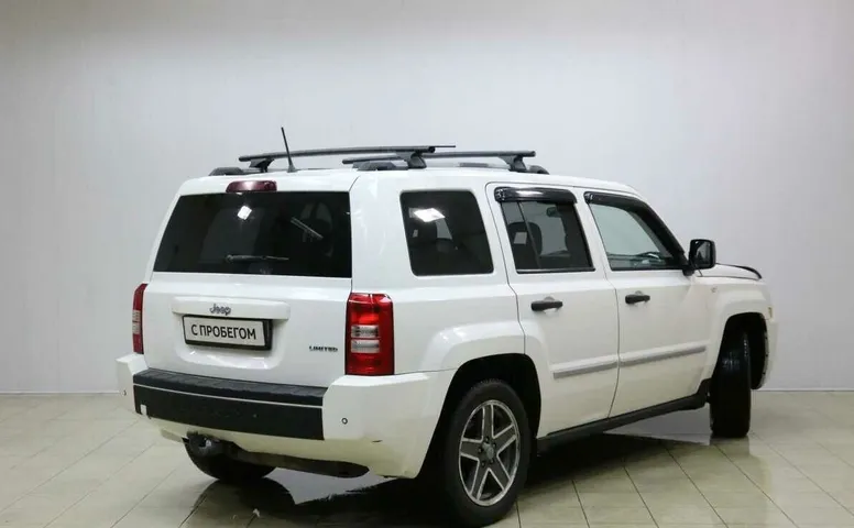 Jeep liberty (patriot)