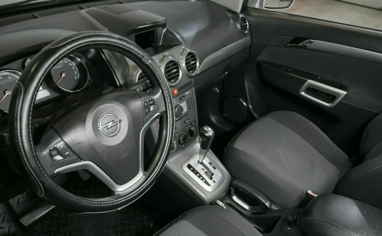 Opel antara