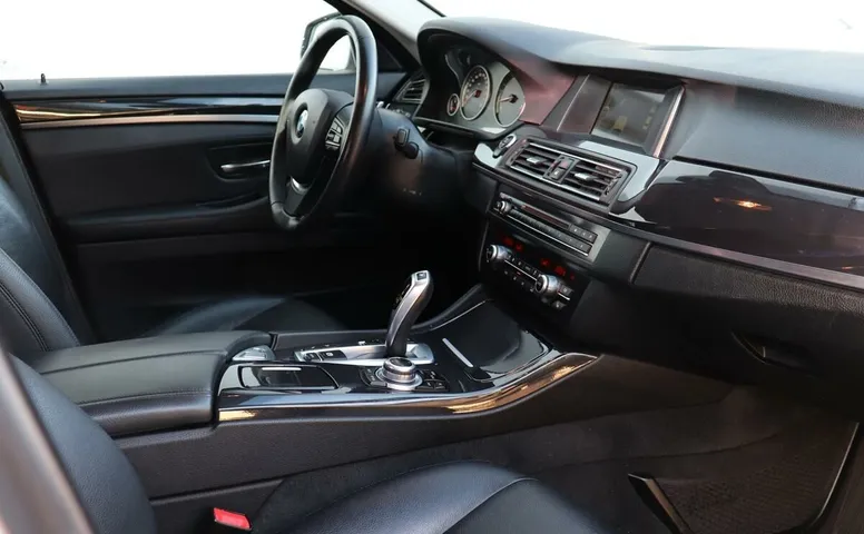 BMW 5 серия