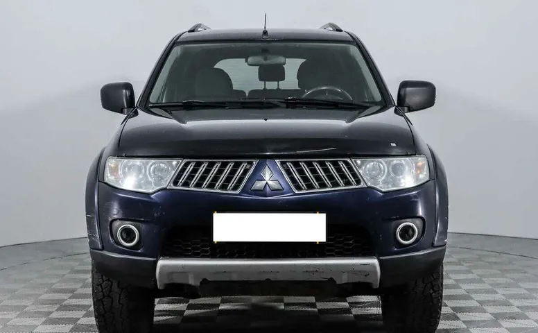 Mitsubishi pajero sport мкпп 2012 с пробегом 99 499 км