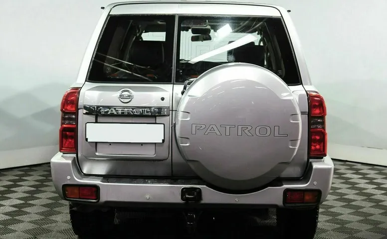 Nissan patrol