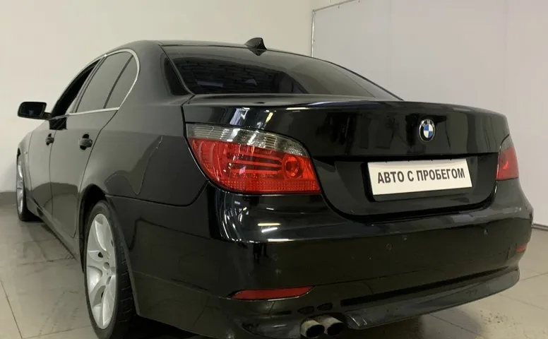 BMW 5ER 530i 3.0 AT (231 л.с.)