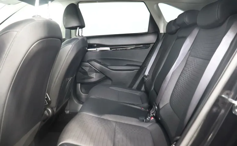 Kia Seltos 2.0 CVT
