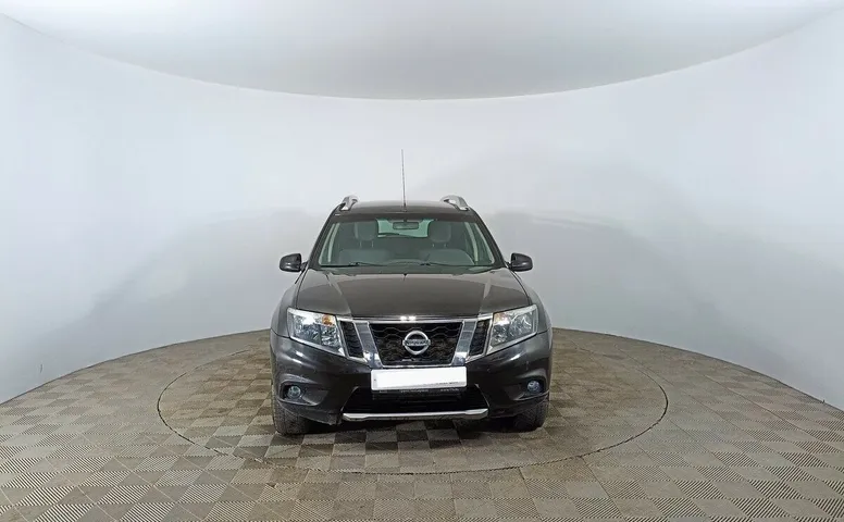 Nissan Terrano III (D10)