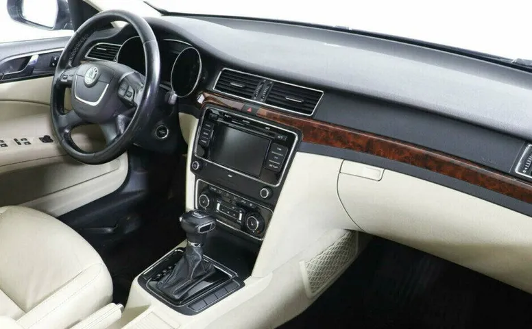 Skoda Superb 1.8 Автомат