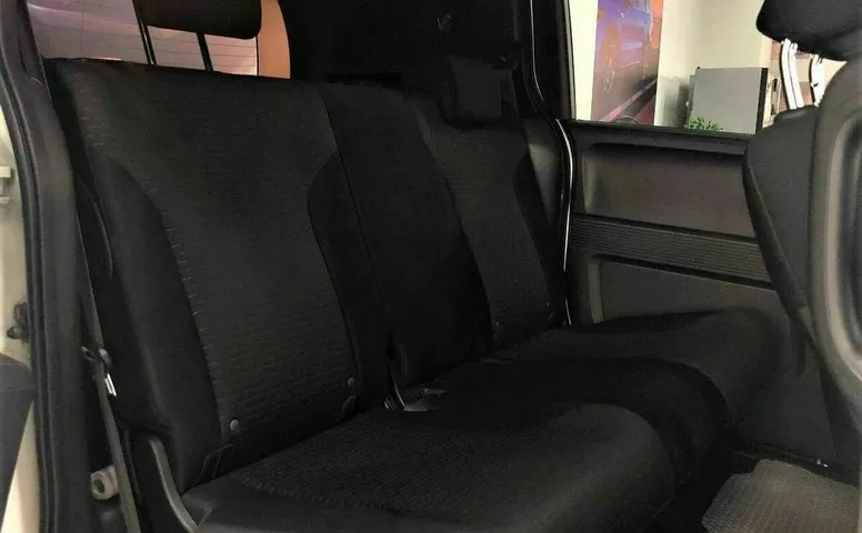 Honda freed spike i