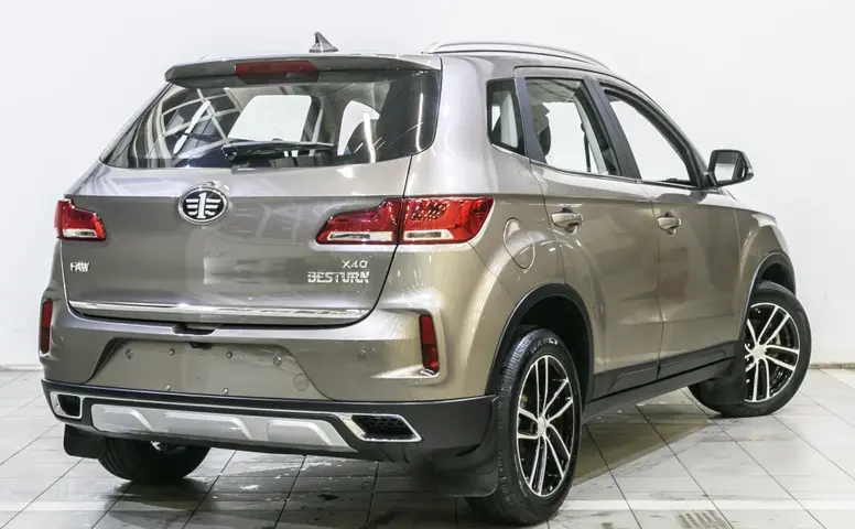FAW Besturn X40