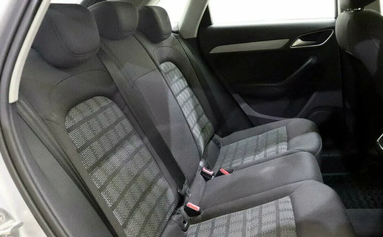 Audi Q3 2.0 Робот