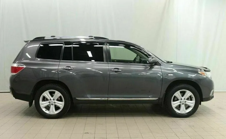 Toyota highlander