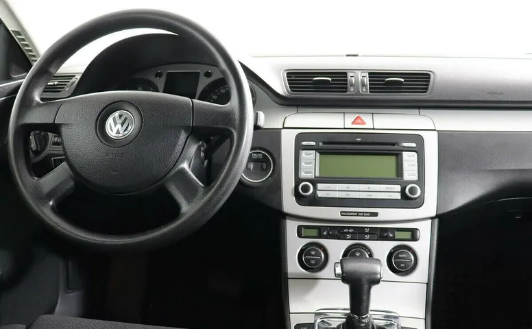 Volkswagen Passat B6