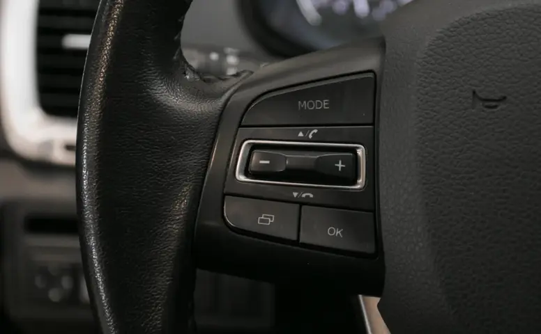 DongFeng AX7