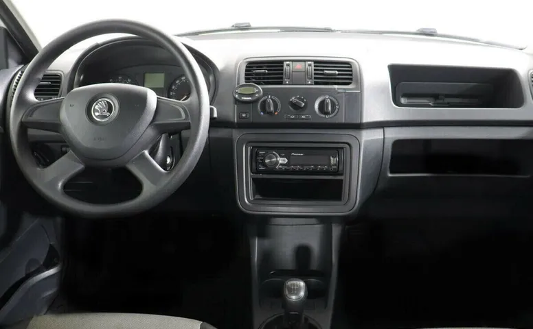 Skoda Fabia II Рестайлинг